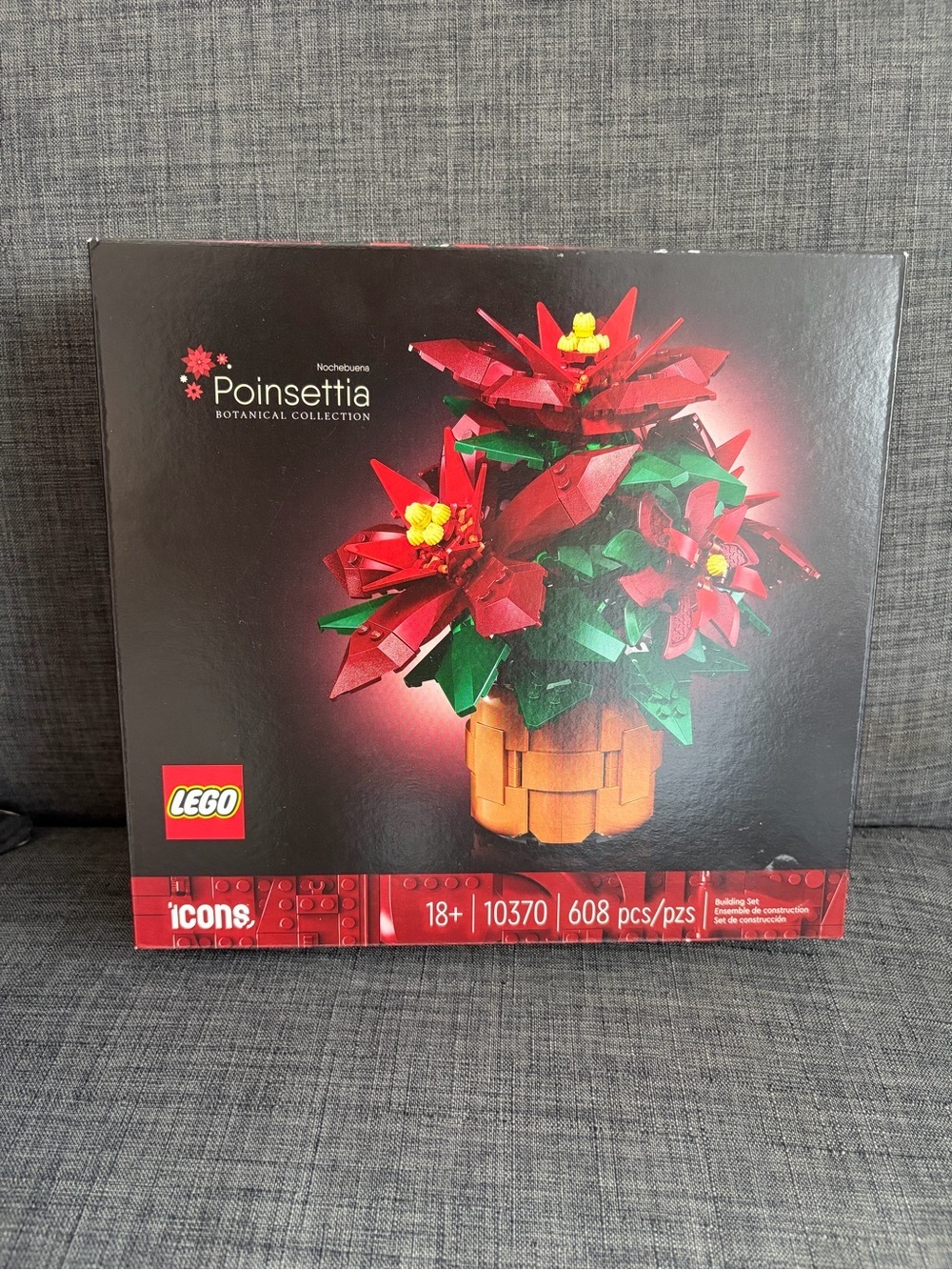 LEGO Icons Botanicals Poinsettia 10370 Building Set New Factory Sealed 608 Pc